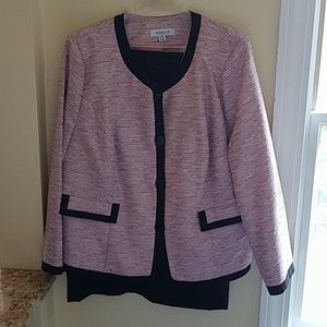 20W Danillo boat neck skirt suit, pink/black, NWT